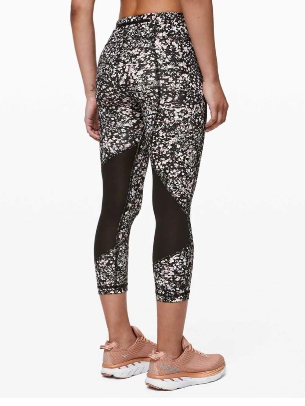 LIKE NEW Lululemon Women’s Pace Rival Crop Tights *22